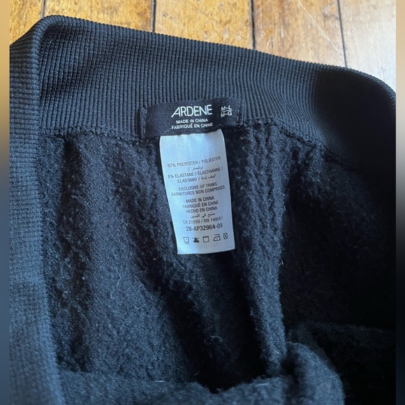 Ardene | Fuzzy Lined Leggings - Picture 3 of 4